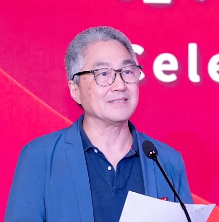 “陸老師,與你相遇,好幸運(yùn)!”